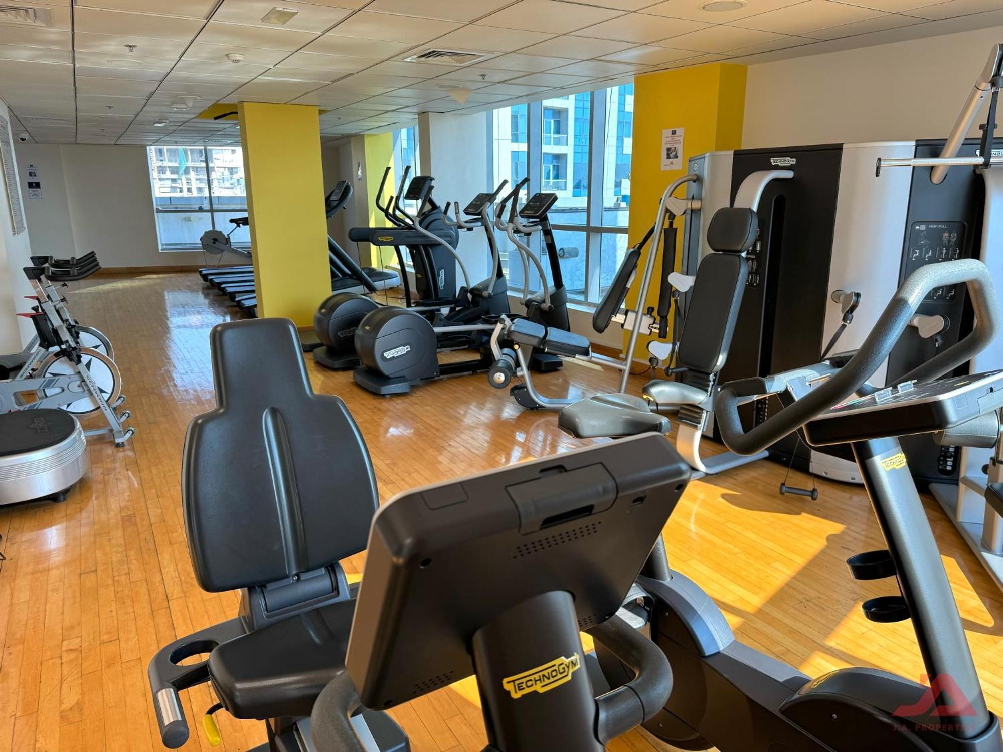 Cozy Marina & Sea View Apt In Bay Central Tower Dubai Marina With Modern Gym & Pool, Steps To Beach & Metro 외부 사진
