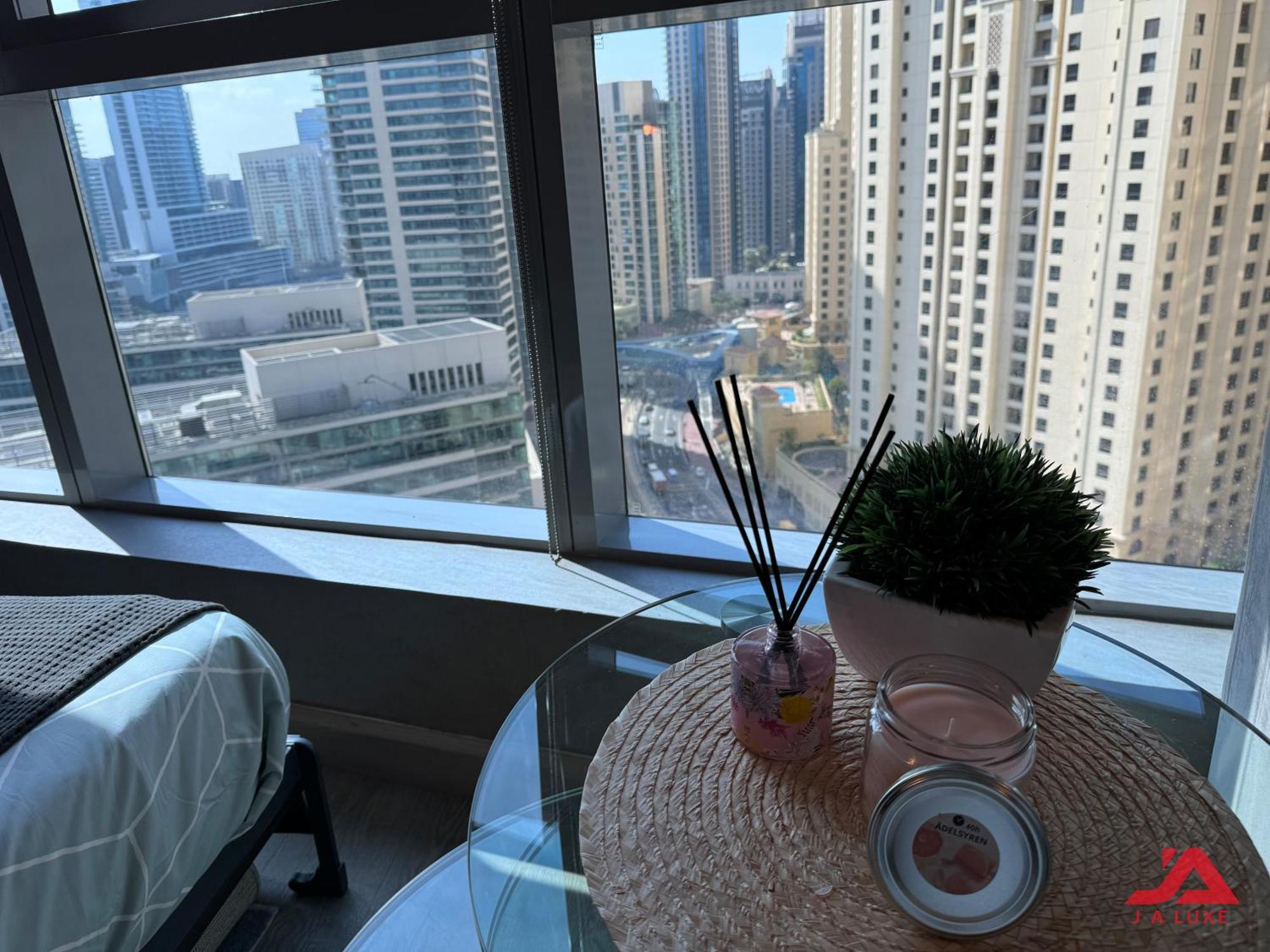 Cozy Marina & Sea View Apt In Bay Central Tower Dubai Marina With Modern Gym & Pool, Steps To Beach & Metro 외부 사진